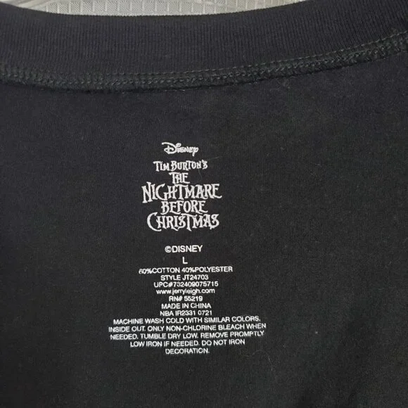 Disney Nightmare Before Christmas Womens Size  L Shirt Crop Tee Halloween Pocket - Picture 4 of 6